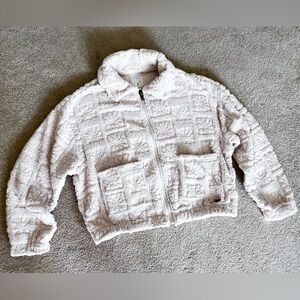 Billabong womens checker print teddy jacket. Great condition. NEW. Size L